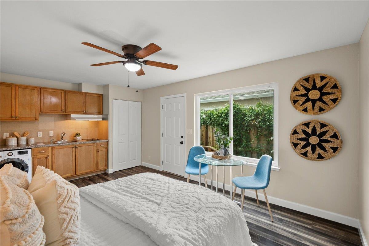 4118 Rosenbaum Avenue San Jose, CA 95136 - Photo 42 of 55 a bedroom with a bed and a chair with the potted plant