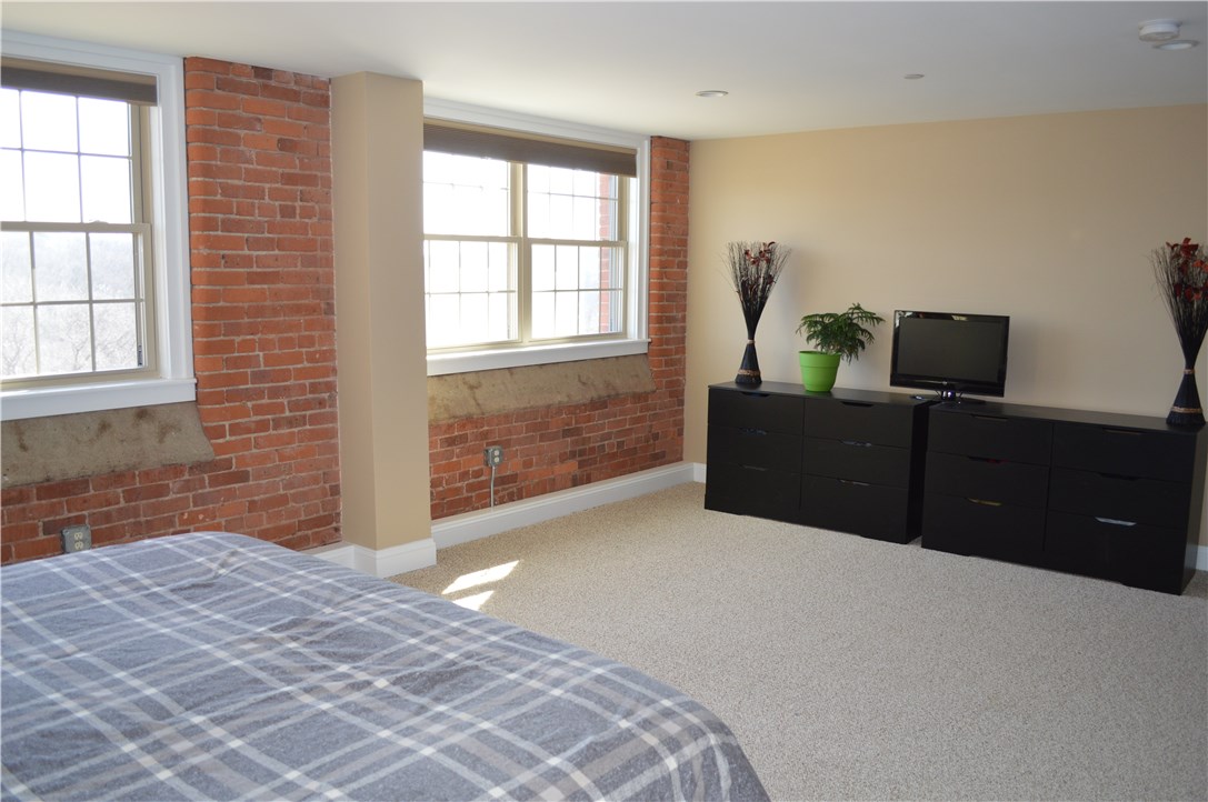 1 Tupperware Drive, Unit 326 North Smithfield, RI 02896 - Photo 9 of 25