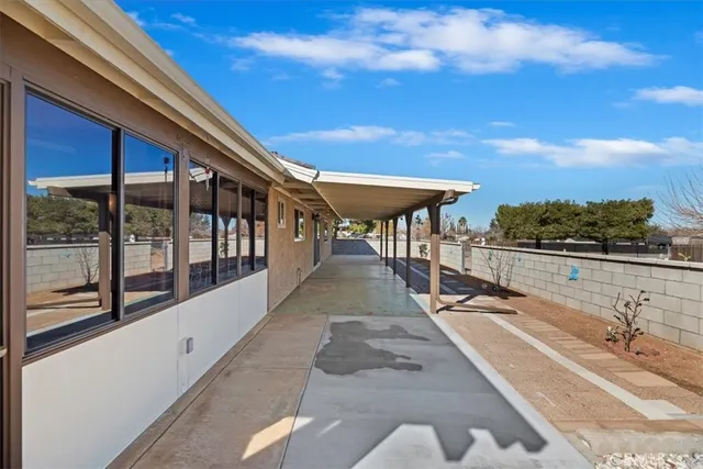 $415,000 | 8949 Camphor Avenue, Hesperia, CA 92345