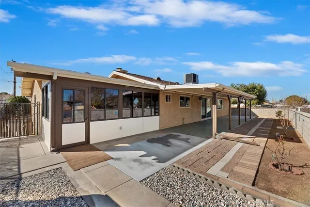 $415,000 | 8949 Camphor Avenue, Hesperia, CA 92345