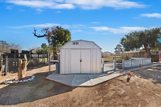 $415,000 | 8949 Camphor Avenue, Hesperia, CA 92345