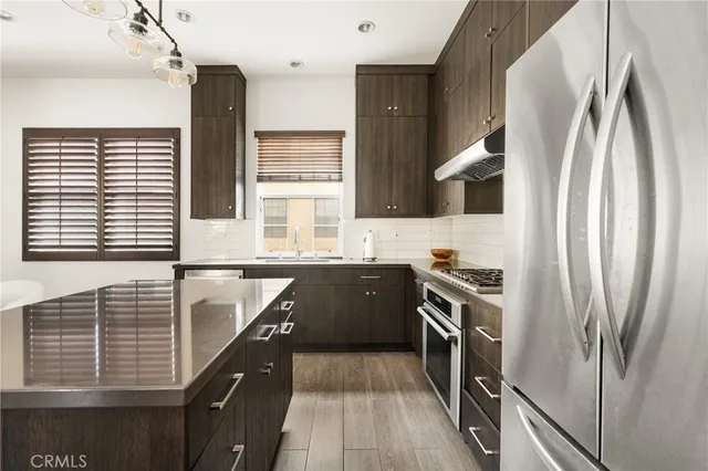 $1,299,900 | 119 Strawberry Grove, Irvine, CA 92620