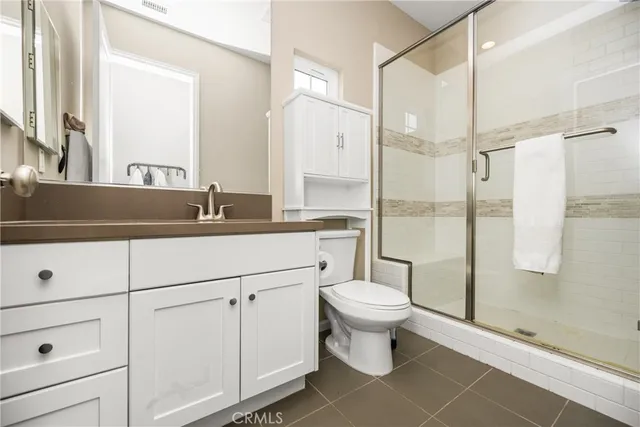 $1,299,900 | 119 Strawberry Grove, Irvine, CA 92620