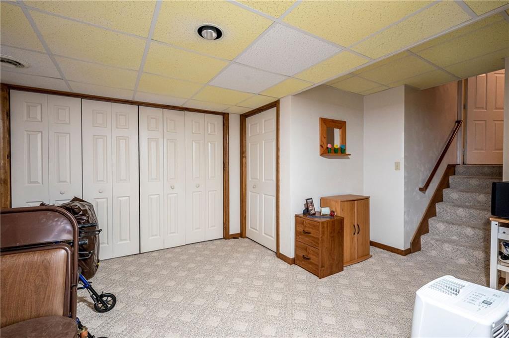3238 Ridgeway Road Greensburg, PA 15601 - Photo 17 of 25 Gallery Image 17