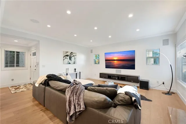 $1,250,000 | 743 West 27th Street, San Pedro, CA 90731