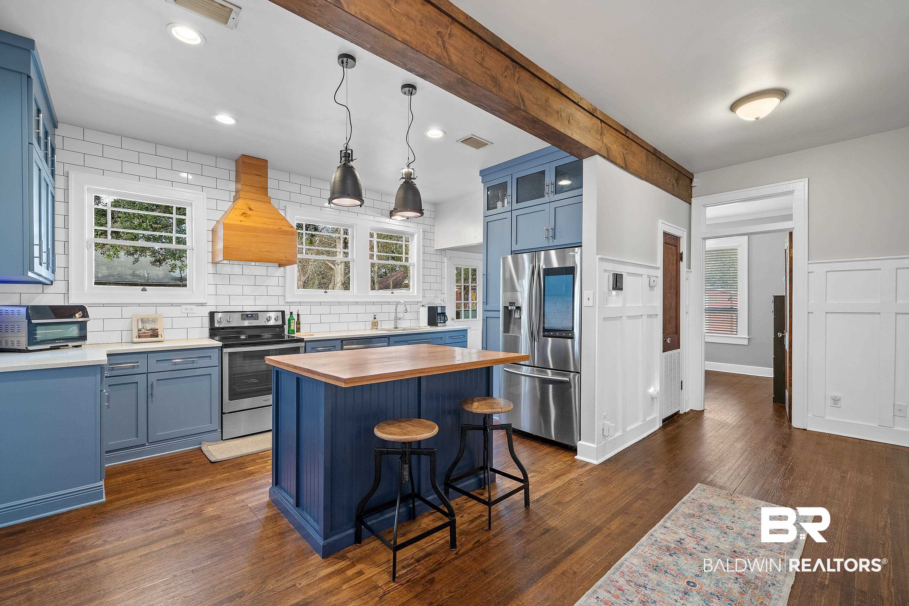 111 Macy Place Mobile, AL 36604 - Photo 11 of 35 This Kitchen!