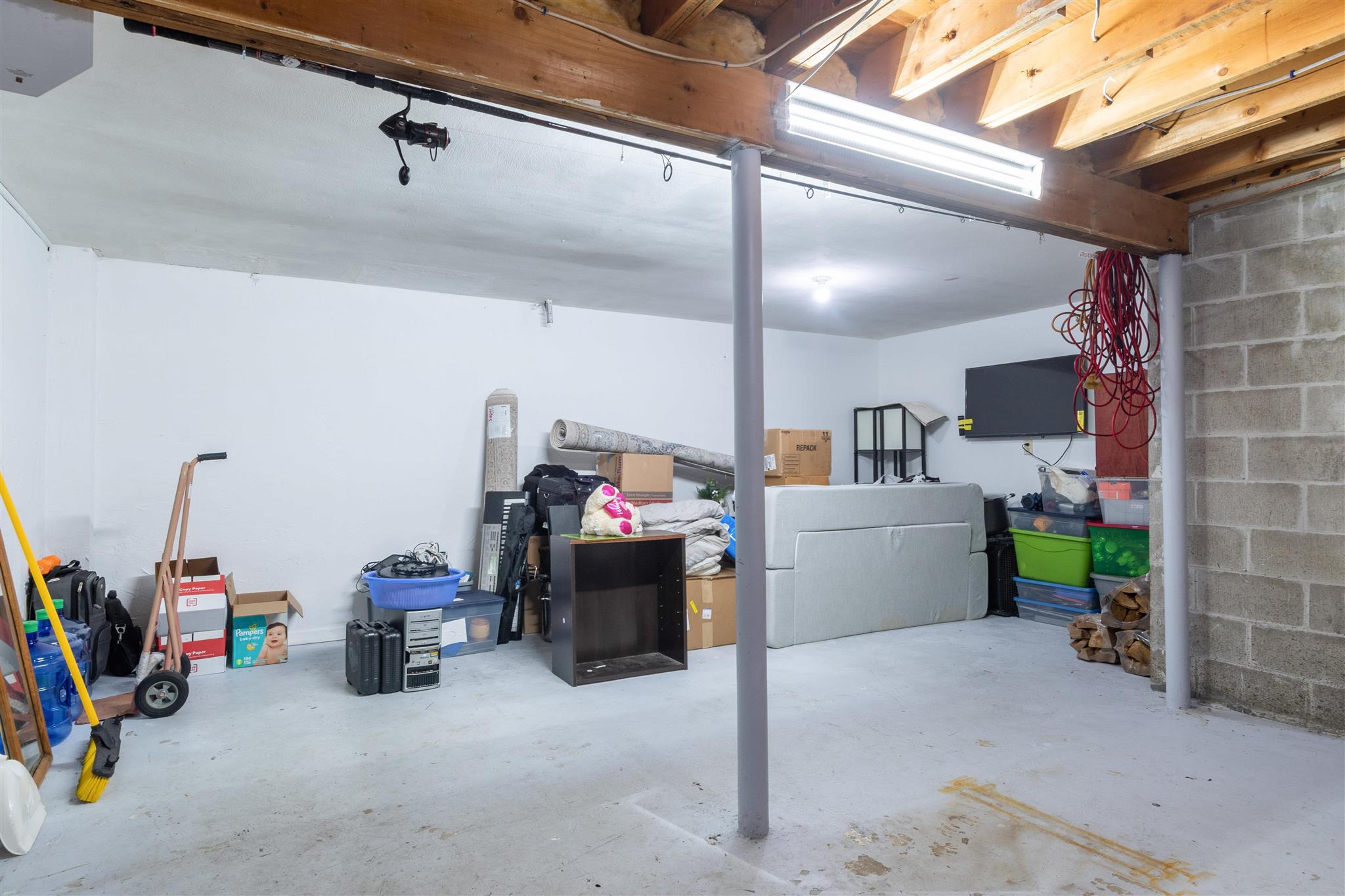 68 Gulf Road Derry, NH 03038 - Photo 20 of 26