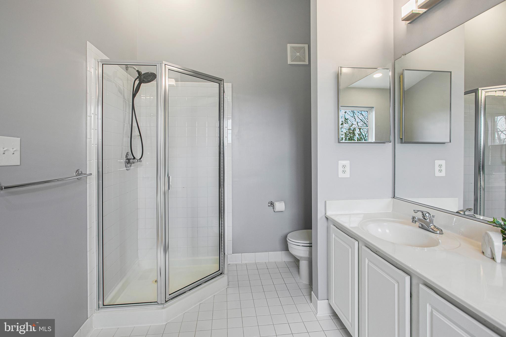 8041 Gatehouse Road, Unit 16 Falls Church, VA 22042 - Photo 24 of 43