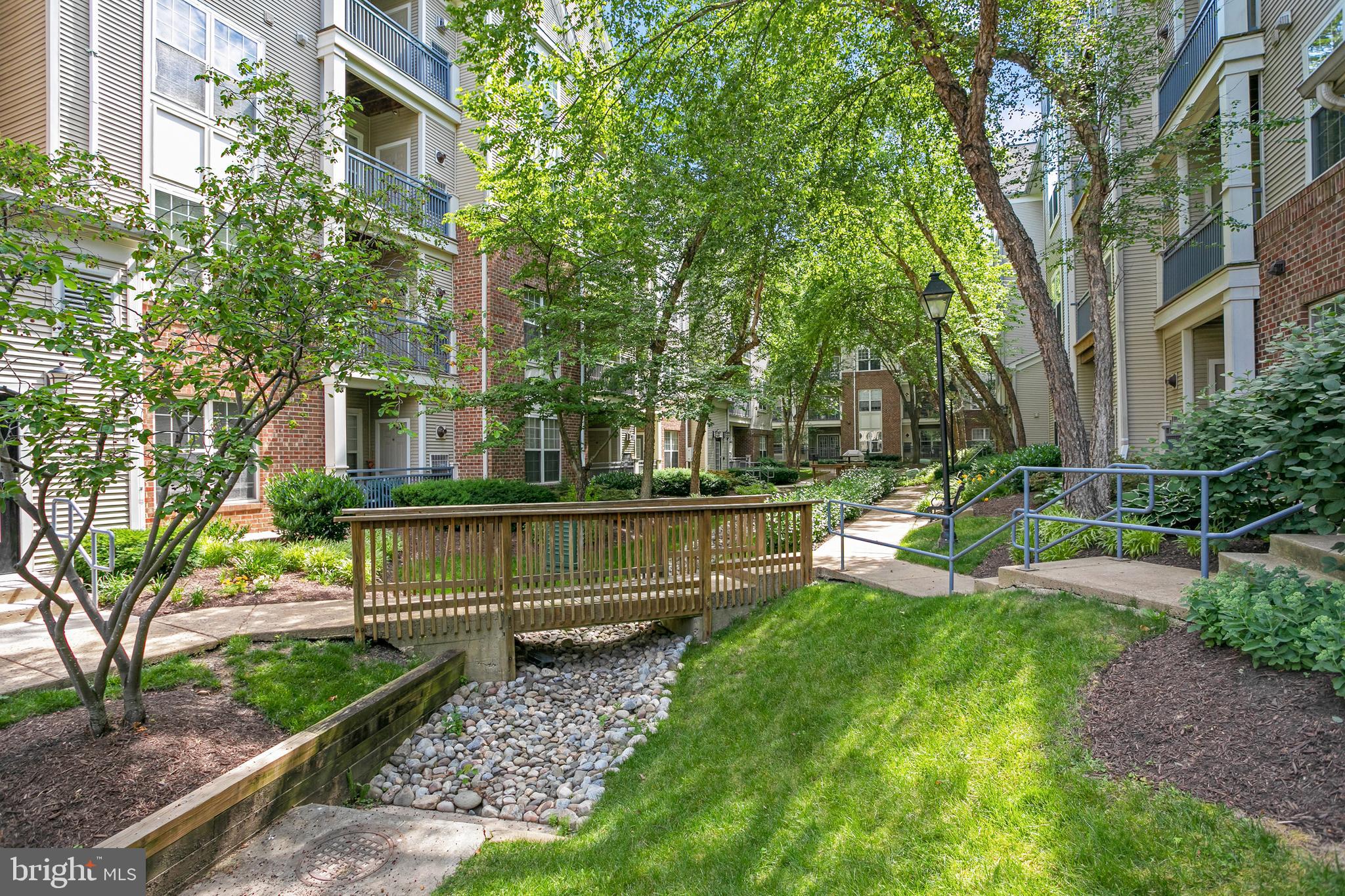 8041 Gatehouse Road, Unit 16 Falls Church, VA 22042 - Photo 39 of 43