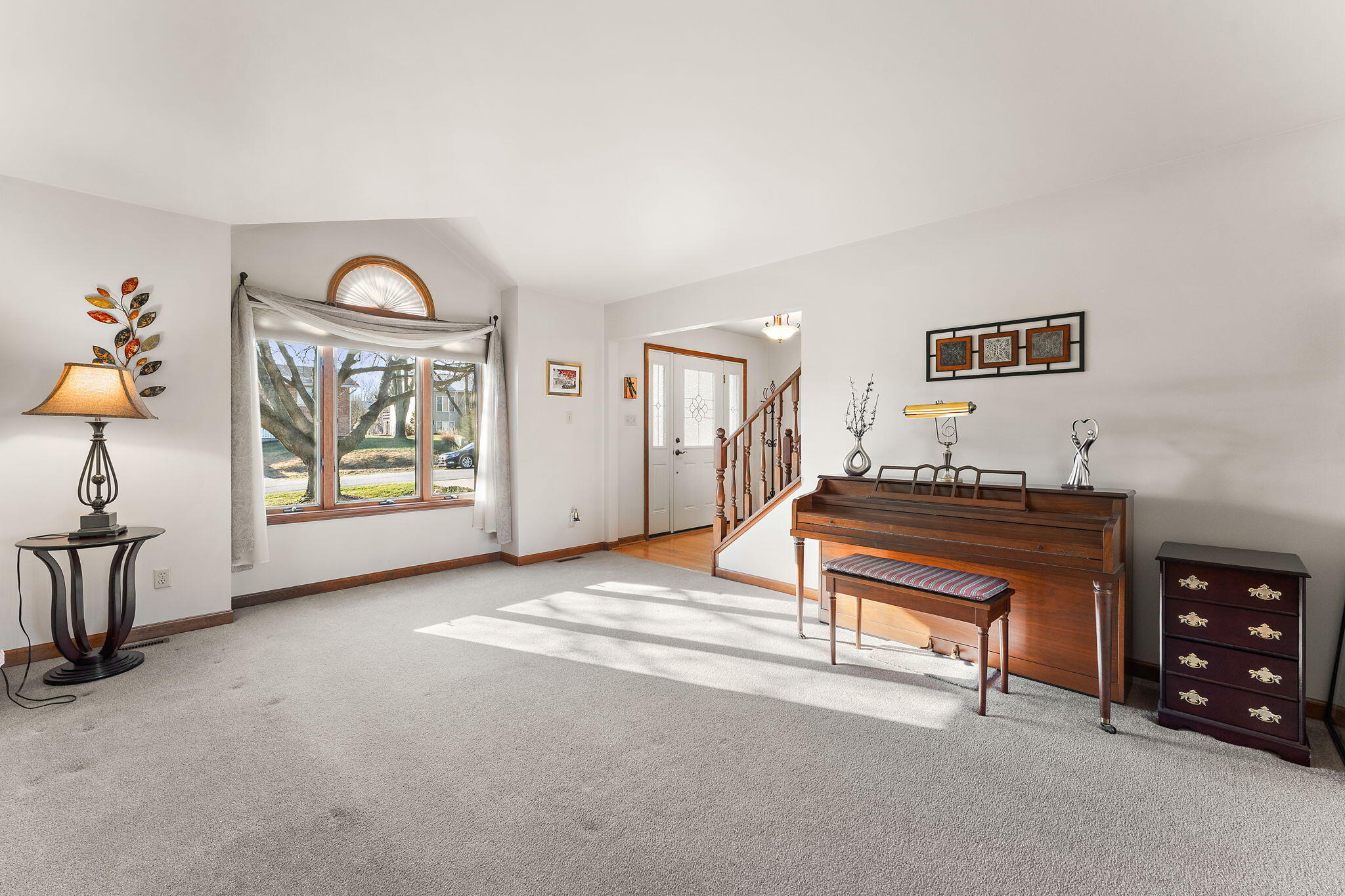3115 Devonshire Circle Crown Point, IN 46307 - Photo 5 of 48 2048x1365