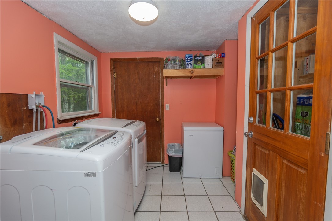 198 Carpenter Road Scituate, RI 02825 - Photo 16 of 27 Laundry/Storage Closet