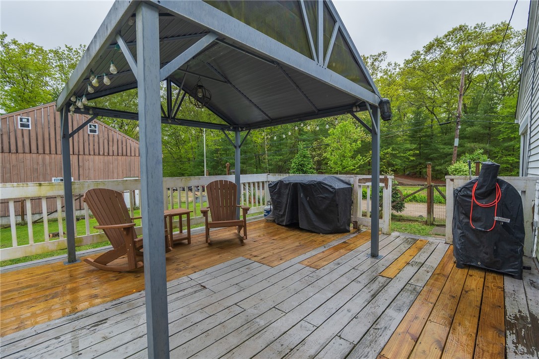 198 Carpenter Road Scituate, RI 02825 - Photo 18 of 27