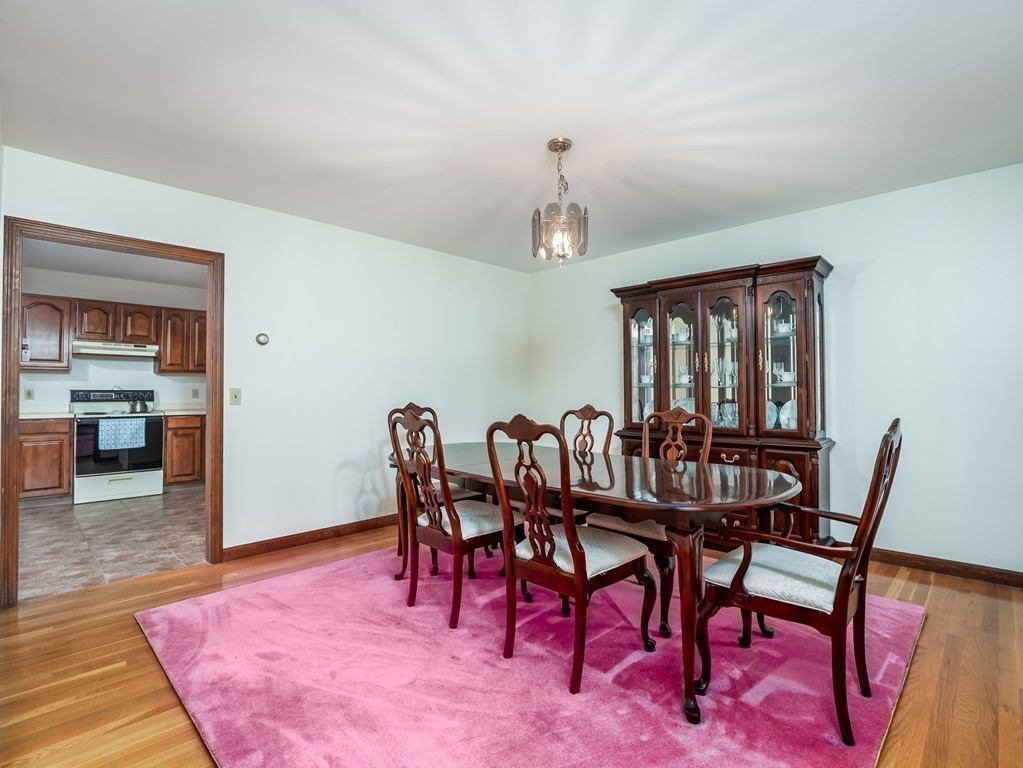 72 King's Road Norwood, MA 02062 - Photo 13 of 29 Gallery Image 13