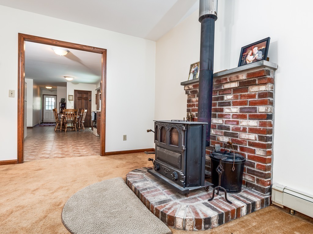 72 King's Road Norwood, MA 02062 - Photo 10 of 29 Gallery Image 10