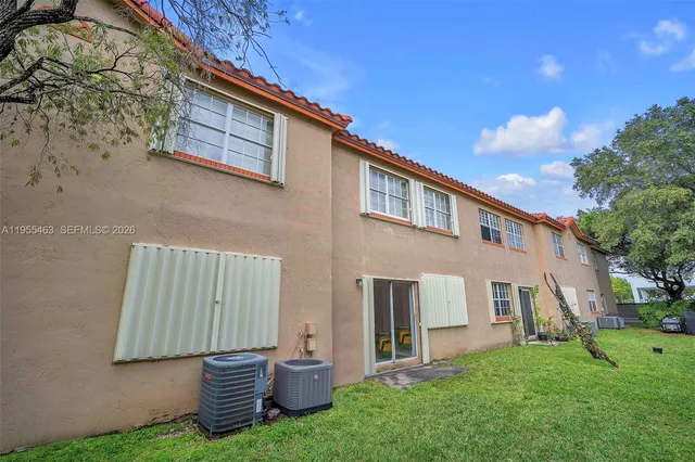 $241,999 | 8606 Southwest 3rd Street, Unit 103, Pembroke Pines, FL 33025
