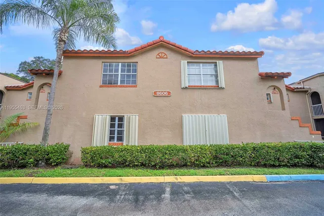 $241,999 | 8606 Southwest 3rd Street, Unit 103, Pembroke Pines, FL 33025