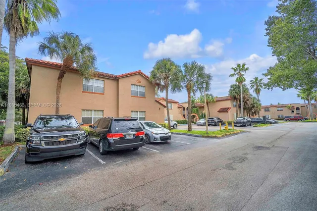 $241,999 | 8606 Southwest 3rd Street, Unit 103, Pembroke Pines, FL 33025