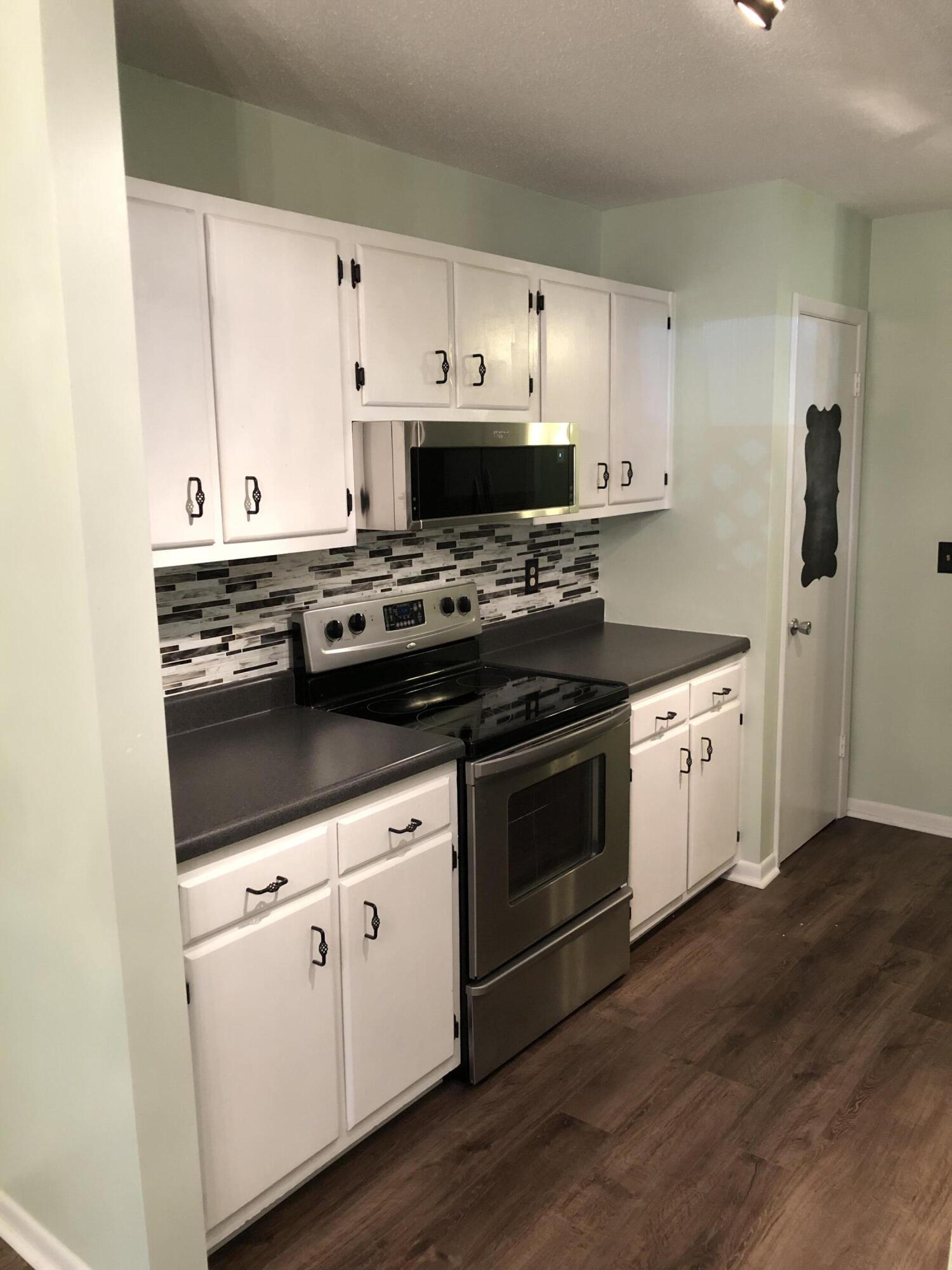 87 Ashley Hall Plantation Road, Unit 1 Charleston, SC 29407 - Photo 2 of 20