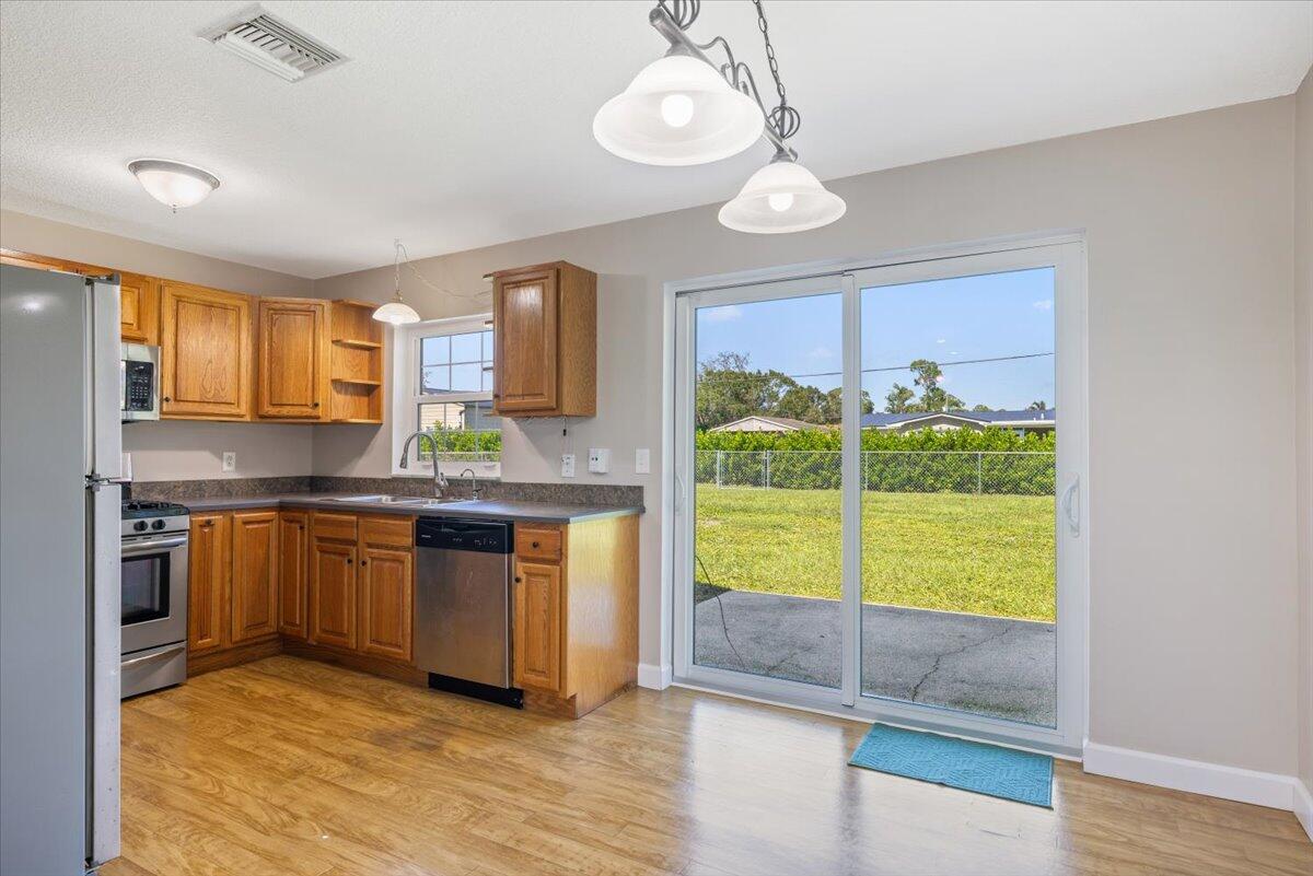 6506 Salerno Road Fort Pierce, FL 34951 - Photo 7 of 35 24-0B2A9810