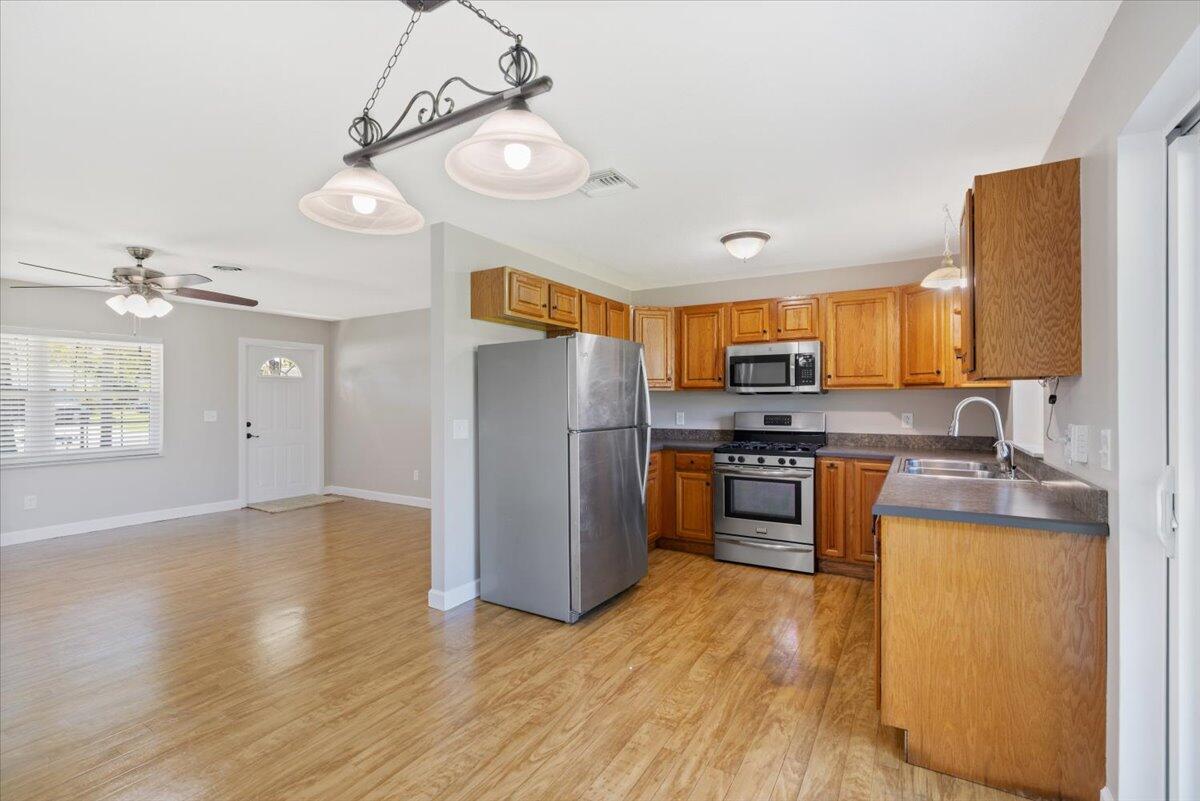 6506 Salerno Road Fort Pierce, FL 34951 - Photo 8 of 35 19-0B2A9765