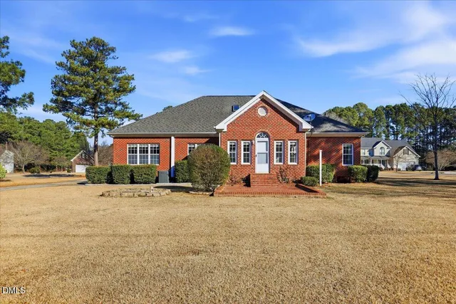 $405,000 | 107 West Raintree Lane, Goldsboro, NC 27534