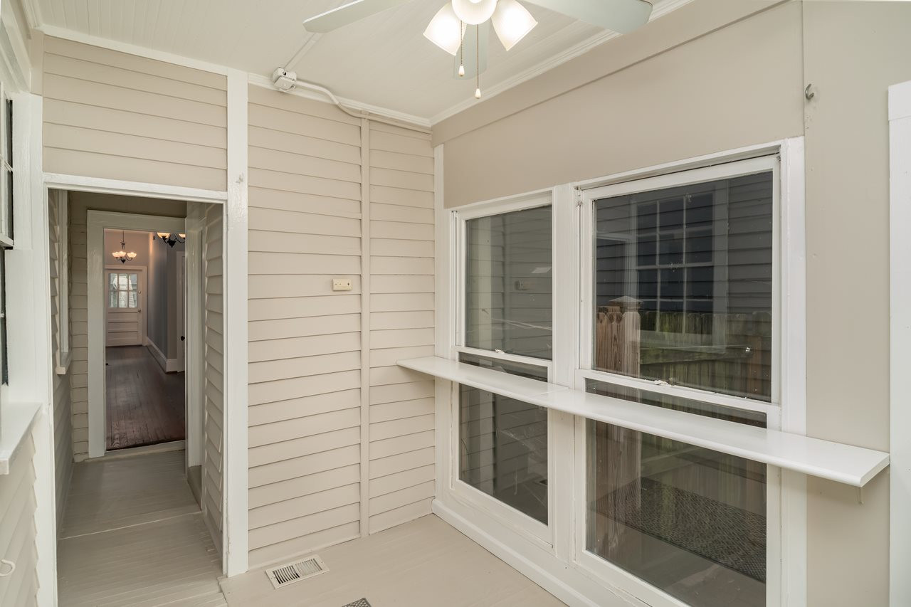 109 North Bloodworth Street Raleigh, NC 27601 - Photo 23 of 30 a view of a entryway