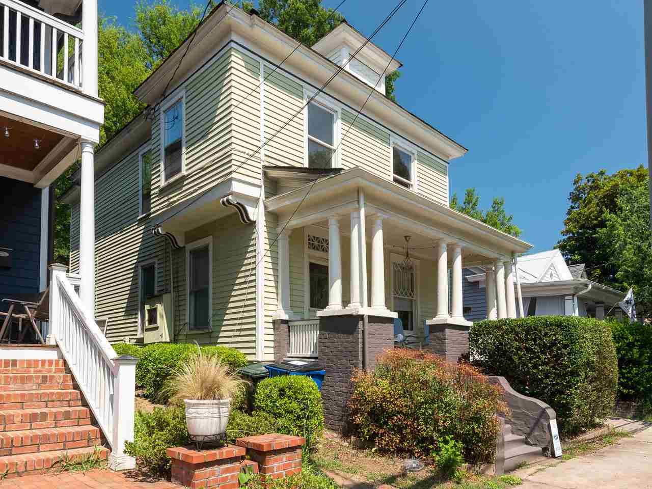 109 North Bloodworth Street Raleigh, NC 27601 - Photo 27 of 30 front view of a house with a yard
