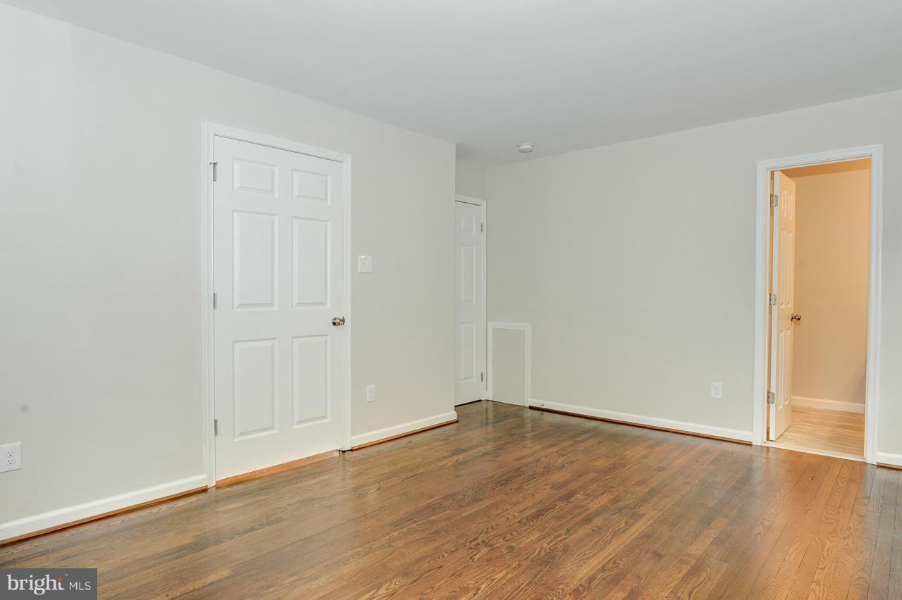 7719 Hayfield Road Alexandria, VA 22315 - Photo 13 of 29 Master Bedroom