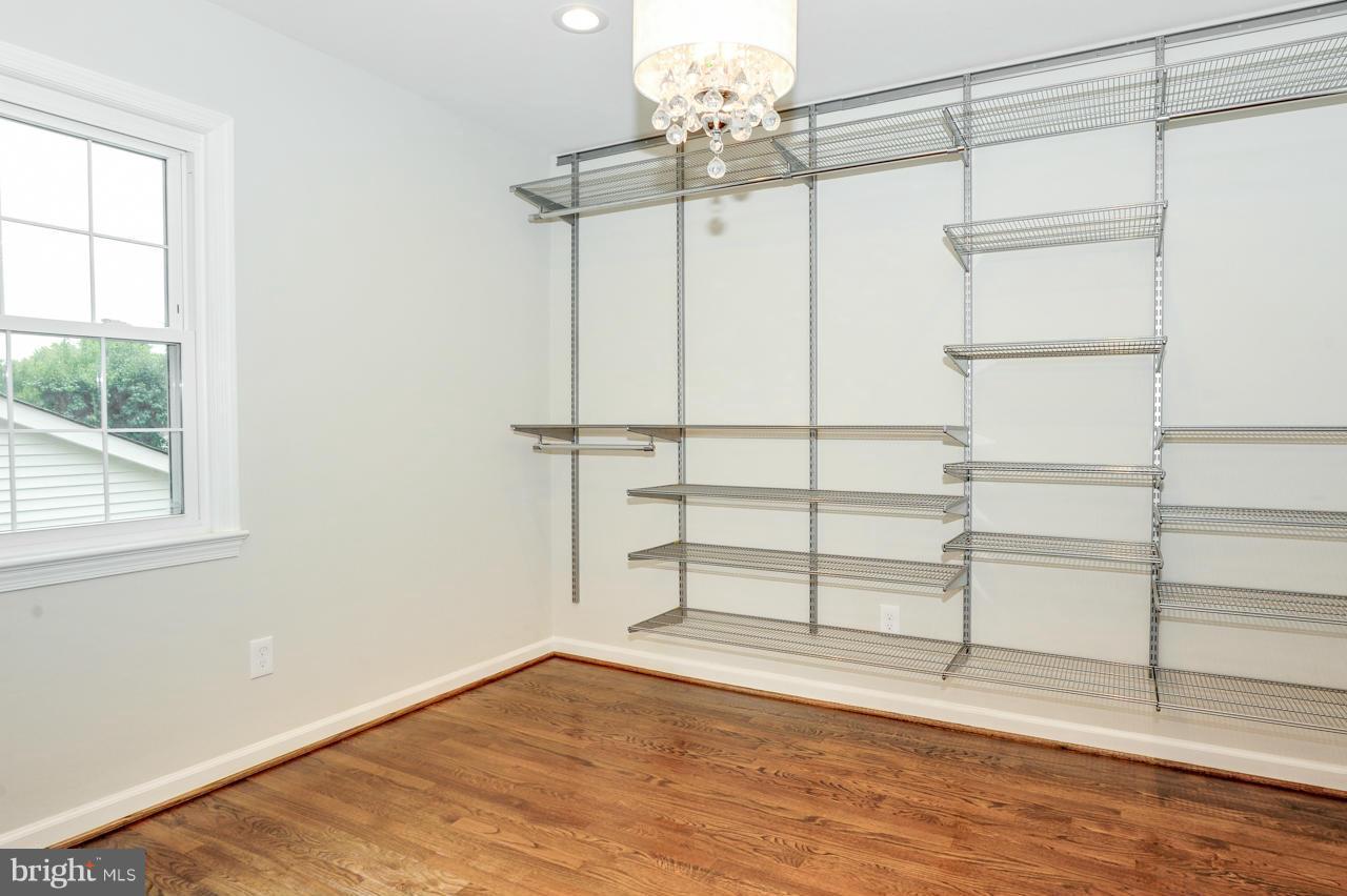 7719 Hayfield Road Alexandria, VA 22315 - Photo 15 of 29 Master Bedroom Walk-In