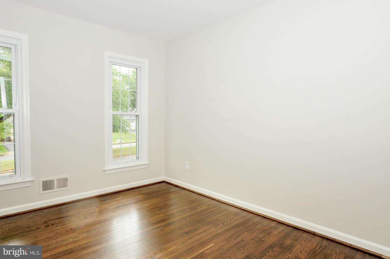 7719 Hayfield Road Alexandria, VA 22315 - Photo 18 of 29 Second Bedroom
