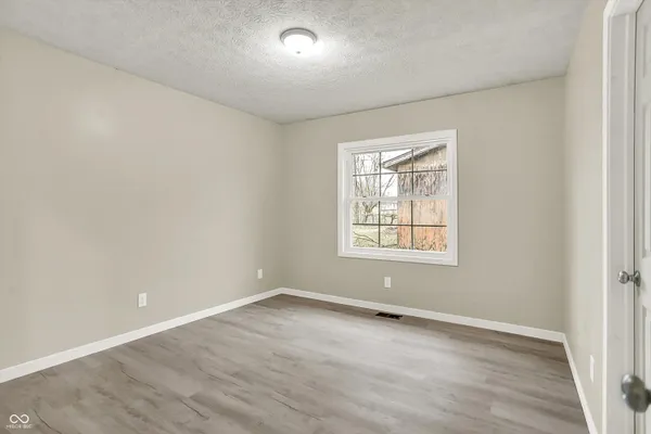 $235,000 | 4332 South County Road 300 West, Greencastle, IN 46135