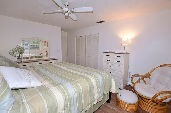 $3,000 | 900 Jasmine Lane, Unit 9A, Vero Beach, FL 32963