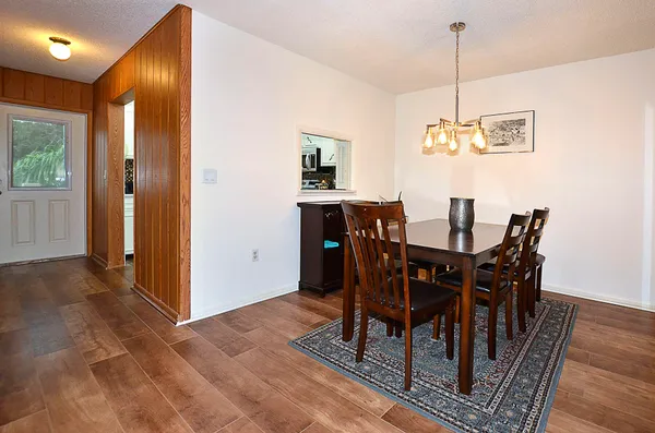 $3,000 | 900 Jasmine Lane, Unit 9A, Vero Beach, FL 32963