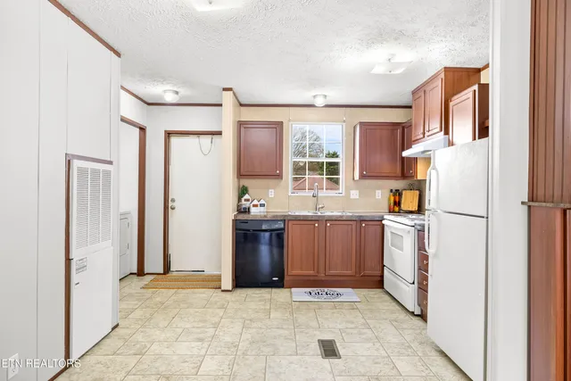 $217,000 | 805 Park Street, Sweetwater, TN 37874