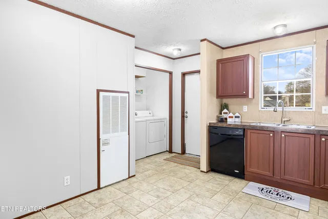 $217,000 | 805 Park Street, Sweetwater, TN 37874