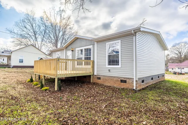 $217,000 | 805 Park Street, Sweetwater, TN 37874