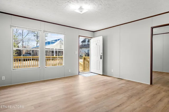 $217,000 | 805 Park Street, Sweetwater, TN 37874