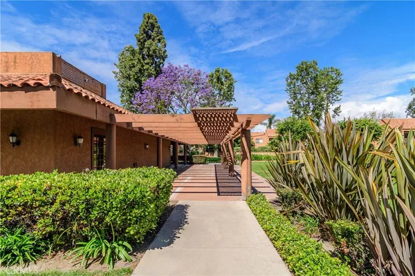 $449,000 | 6600 Warner Avenue, Unit 171, Huntington Beach, CA 92647