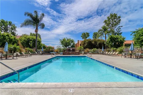 $449,000 | 6600 Warner Avenue, Unit 171, Huntington Beach, CA 92647