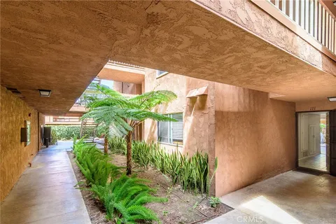 $449,000 | 6600 Warner Avenue, Unit 171, Huntington Beach, CA 92647