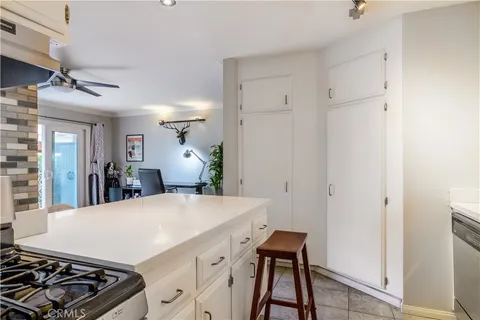 $449,000 | 6600 Warner Avenue, Unit 171, Huntington Beach, CA 92647