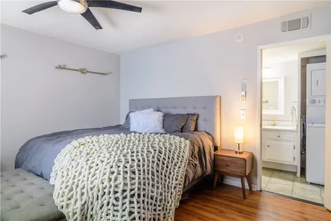 $449,000 | 6600 Warner Avenue, Unit 171, Huntington Beach, CA 92647