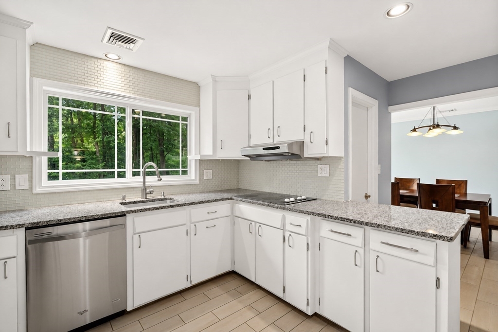 159 High Plain Road Andover, MA 01810 - Photo 16 of 41