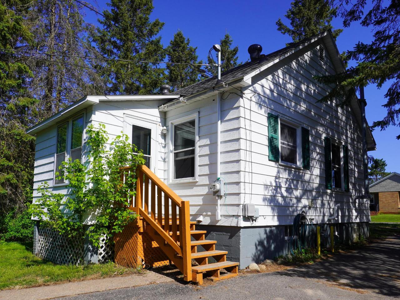 214 East Monico Street Rhinelander, WI 54501 - Photo 22 of 24 Gallery Image 22