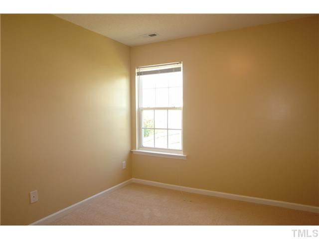5546 Golden Moss Trail Raleigh, NC 27613 - Photo 11 of 17 Photo 11