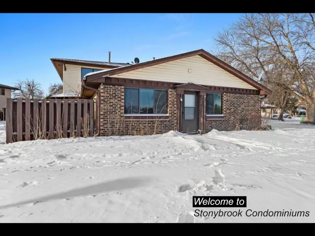 $140,000 | 6308 84th Court North, Brooklyn Park, MN 55445