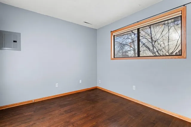 $140,000 | 6308 84th Court North, Brooklyn Park, MN 55445