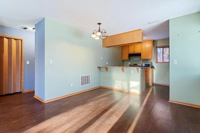 $140,000 | 6308 84th Court North, Brooklyn Park, MN 55445