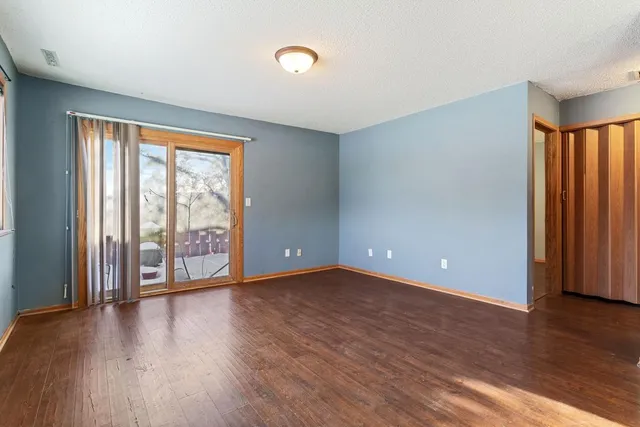 $140,000 | 6308 84th Court North, Brooklyn Park, MN 55445