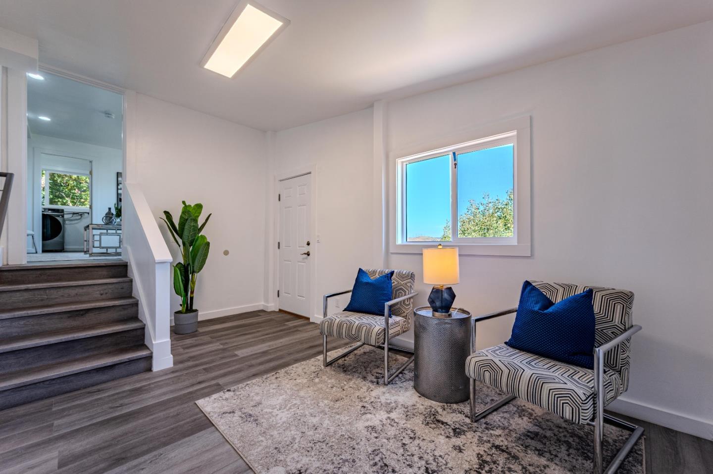 339 Kings Road Brisbane, CA 94005 - Photo 13 of 37